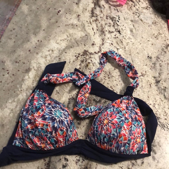 Bikini top - Picture 1 of 1